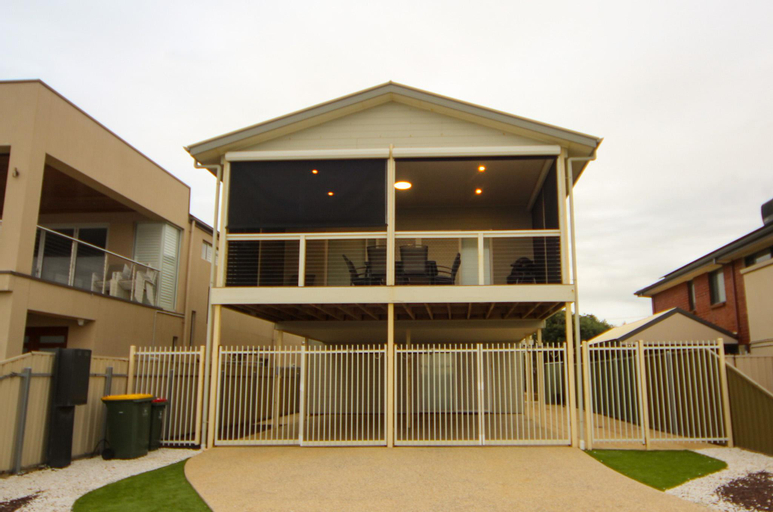 Seaford Beachfront House, Adelaide