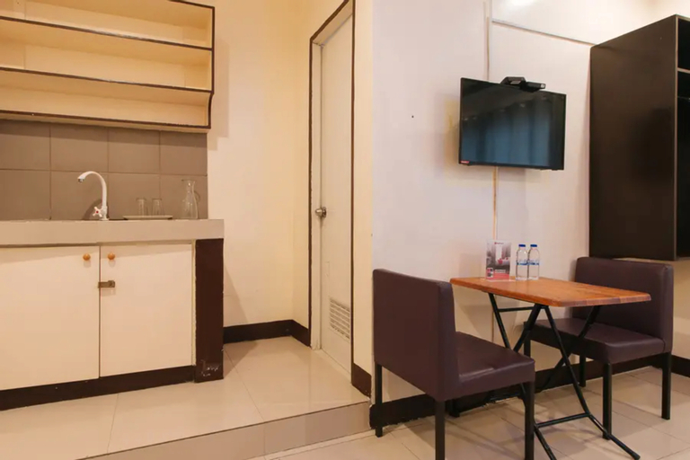 Others 5, RedDoorz @ V-Cat Apartelle Sampaloc Manila, Quezon City