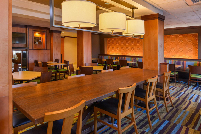 Food & Drinks 5, Fairfield Inn & Suites Santa Maria, Santa Barbara