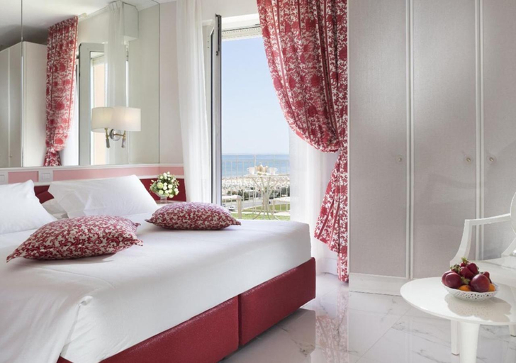Bedroom 3, Hotel Milton Rimini, Rimini