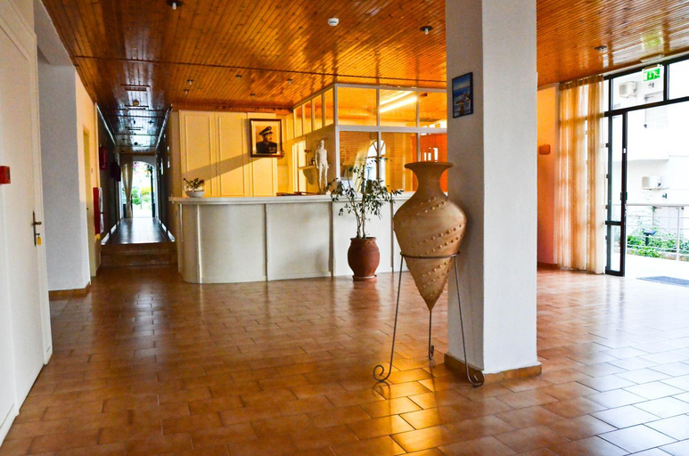 Public Area 2, Niko Elen, Crete