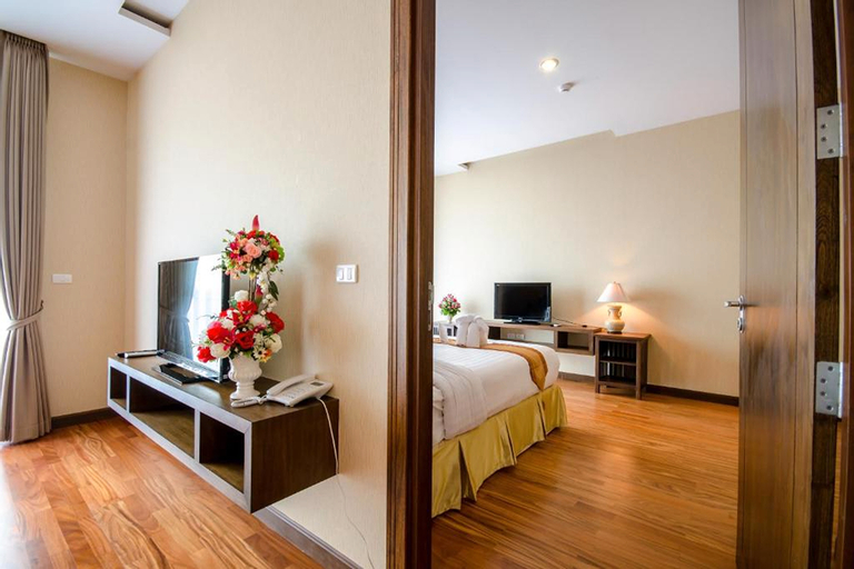 Bedroom 23