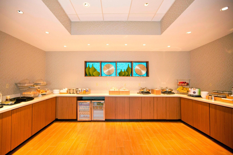 Food & Drinks 5, SpringHill Suites West Mifflin, Allegheny
