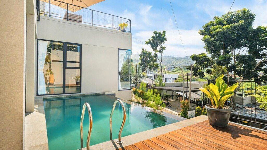 Tabgha by Kozystay, Bandung