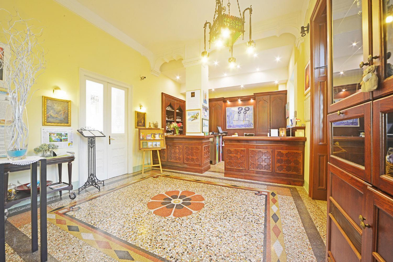 Public Area 4, Hotel Villa Astra, Lovran