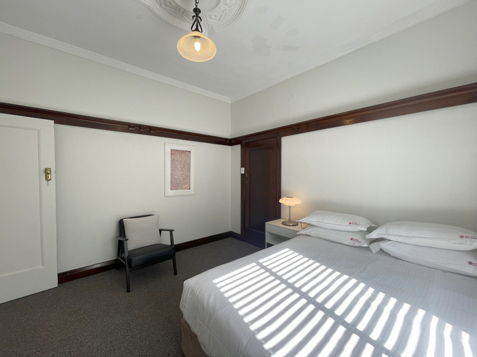 Bedroom 10