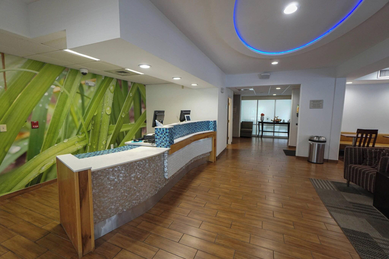 Public Area 4, Country Inn&Suites By Radisson Savannah Southside, Chatham