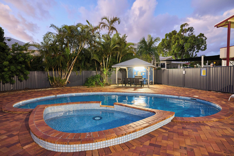 Sport & Beauty 5, Southport Motel & Apartments, Gold Coast