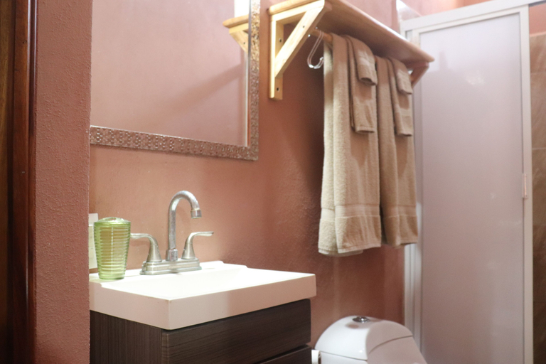 Bathroom 4, Bungalows Casa Blanca, La Huerta