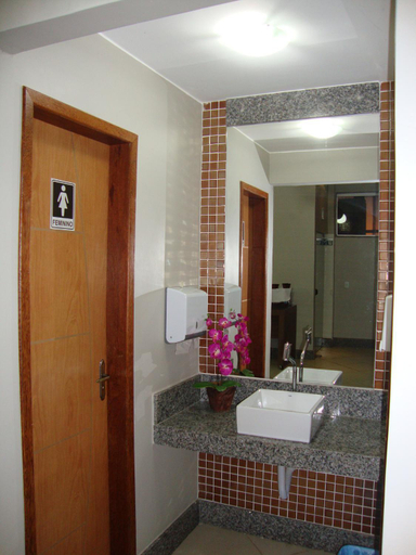 Bathroom 3, Hotel Golden JK, Muriaé