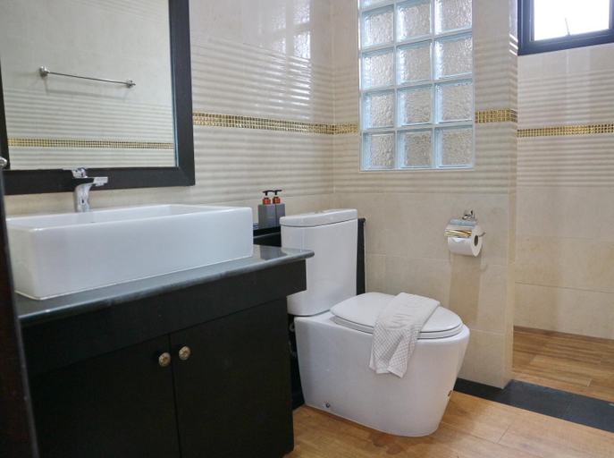 Bathroom 4, The Best Aonang Villas, Mueang Krabi