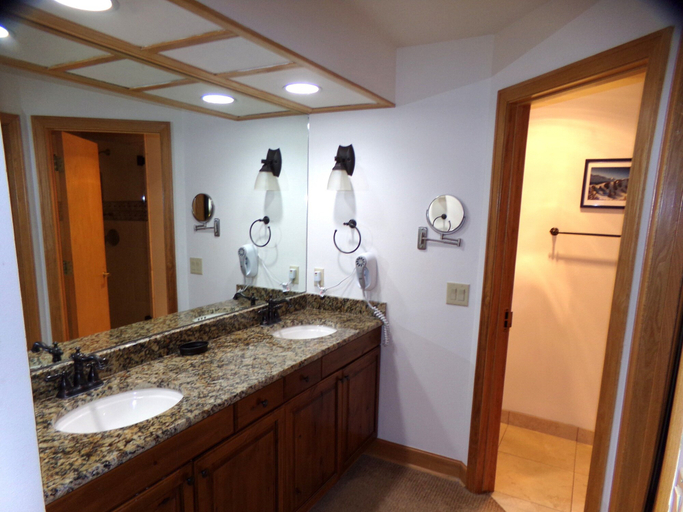 Bathroom 4, Chateau DuMont Oversized 2 Bed 2 Ba CDMR, Summit