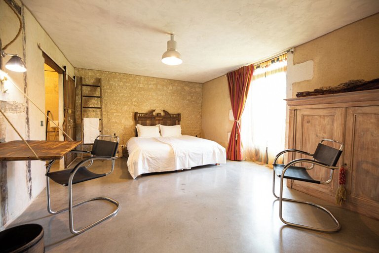 Bedroom 4, Ecurie du Domaine de Chantemerle, Charente