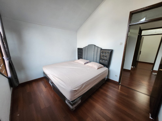 Bedroom 18