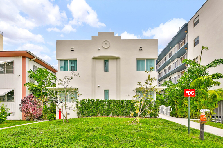 Exterior & Views 1, West Deco Boutique Apartments, Miami-Dade