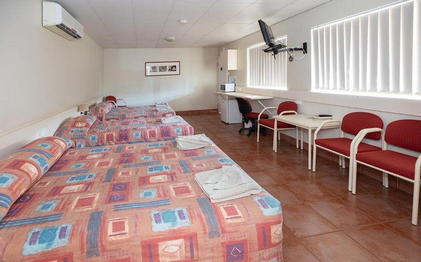 Bedroom 2, Leichhardt Hotel Motel Cloncurry, Cloncurry