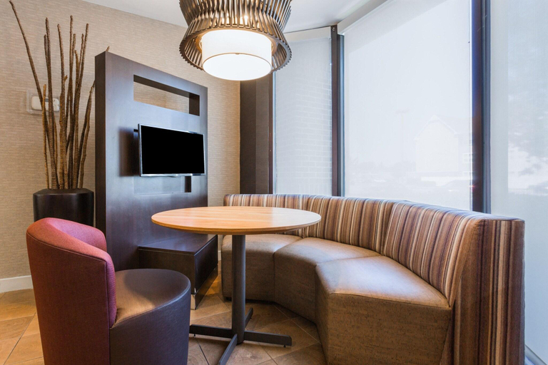 Public Area, Courtyard by Marriott Rocky Mount, Nash