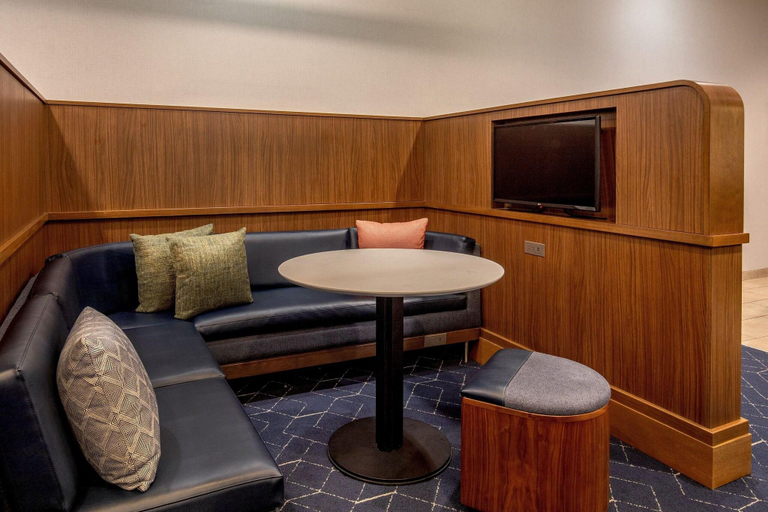 Public Area 3, Courtyard by Marriott Boston Billerica/Bedford, Middlesex