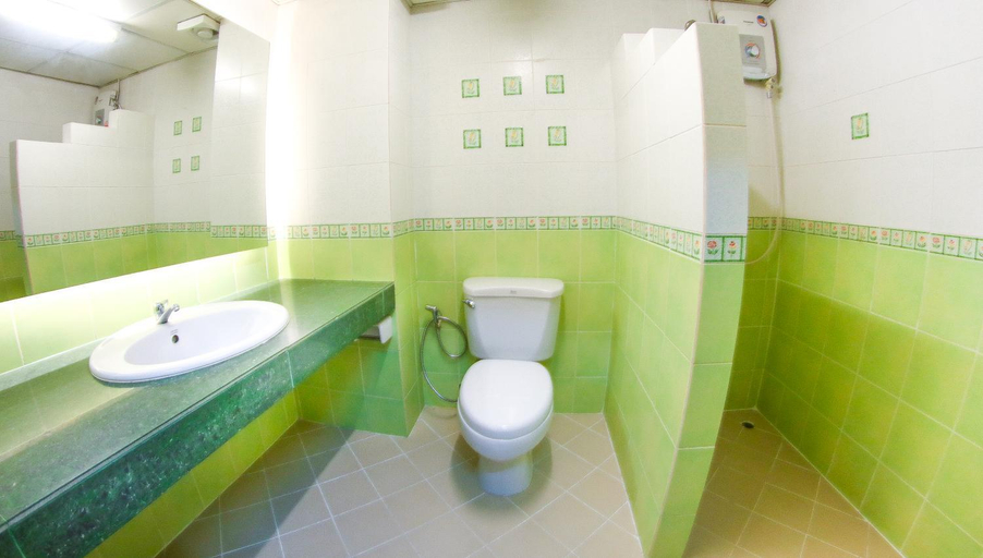 Bathroom 4, Smith Residence, Muang Chiang Mai
