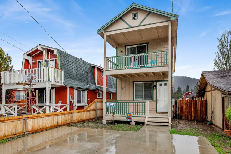 Exterior & Views, Fairway Wings Chalet #2292, San Bernardino