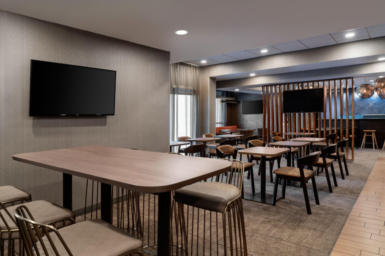 Food & Drinks 5, SpringHill Suites by Marriott West Mifflin, Allegheny
