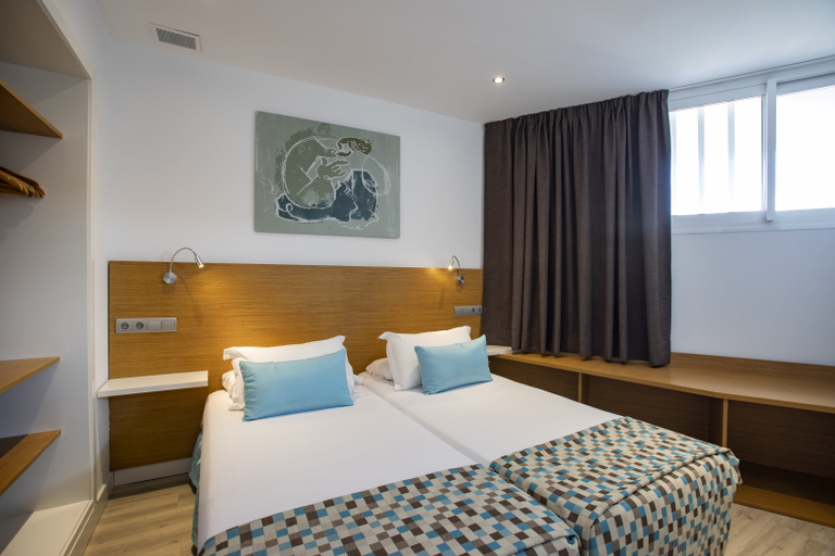 Bedroom 3, Houm Plaza Son Rigo, Baleares