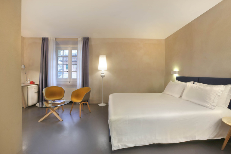Bedroom 24