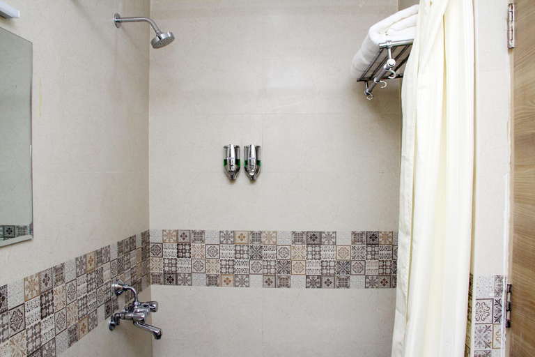 Bathroom 4, Vinayaga by Poppys Kumbakonam, Thanjavur