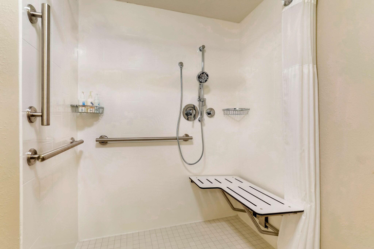 Bathroom 4, Sonesta Select San Francisco Airport Oyster Point, San Mateo