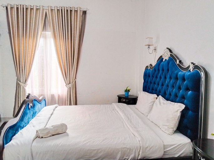 Bedroom 8