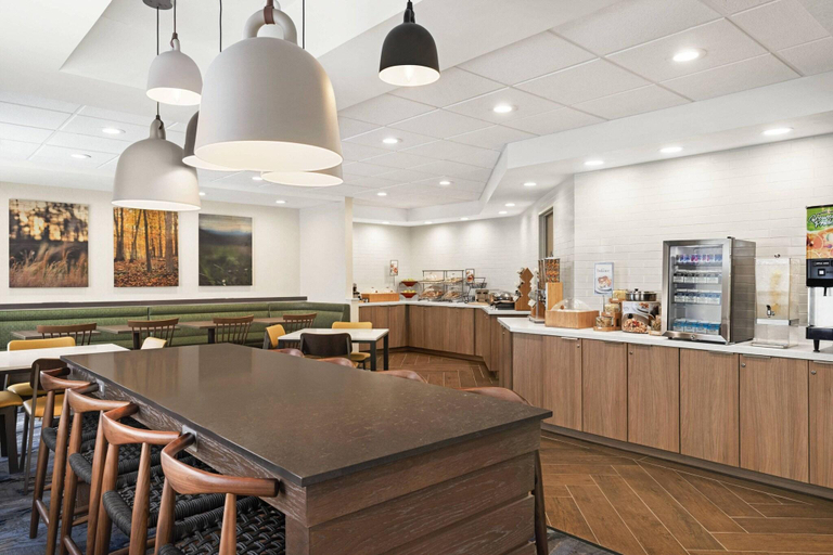 Food & Drinks 5, Fairfield Inn Warren Niles, Trumbull