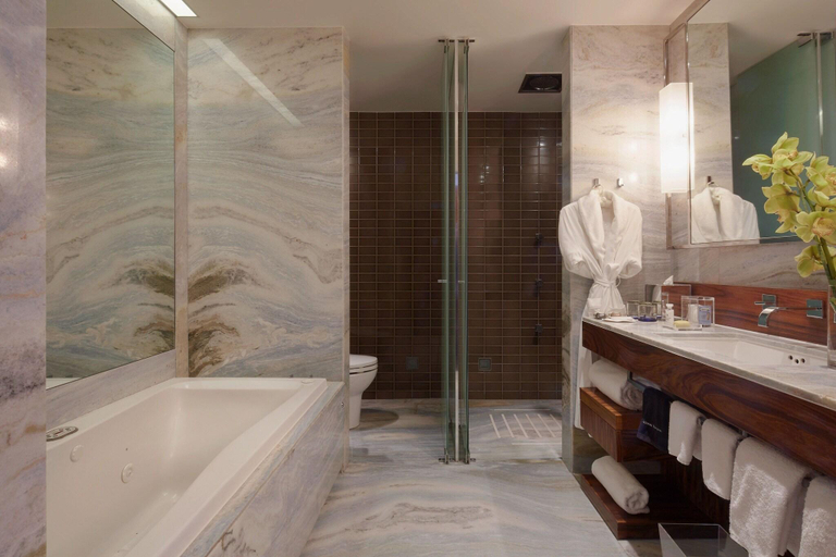Bathroom 4, Las Alcobas a Luxury Collection Hotel, Naucalpan de Juárez