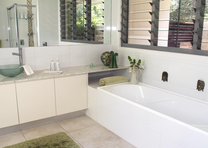 Bathroom 4