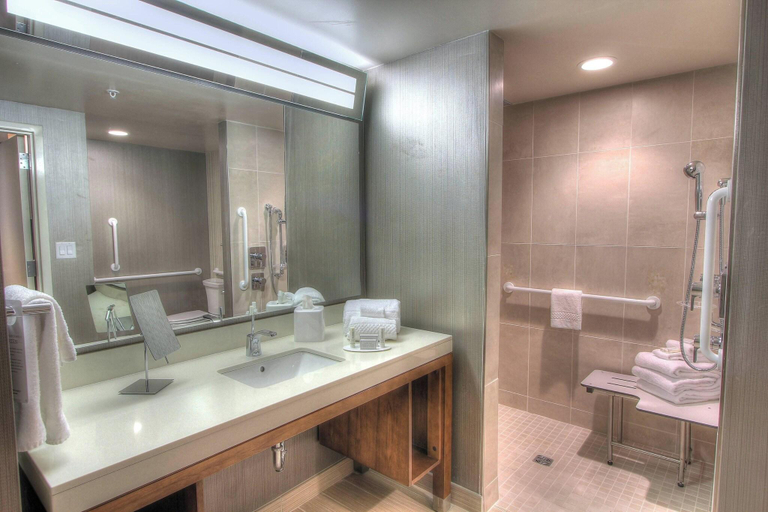 Bathroom 5, Courtyard Gatlinburg Downtown, Sevier