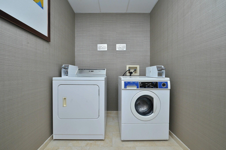 Bathroom 4, Courtyard By Marriott Bentonville, Benton