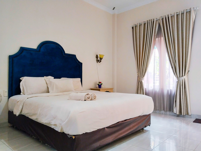 Bedroom 8