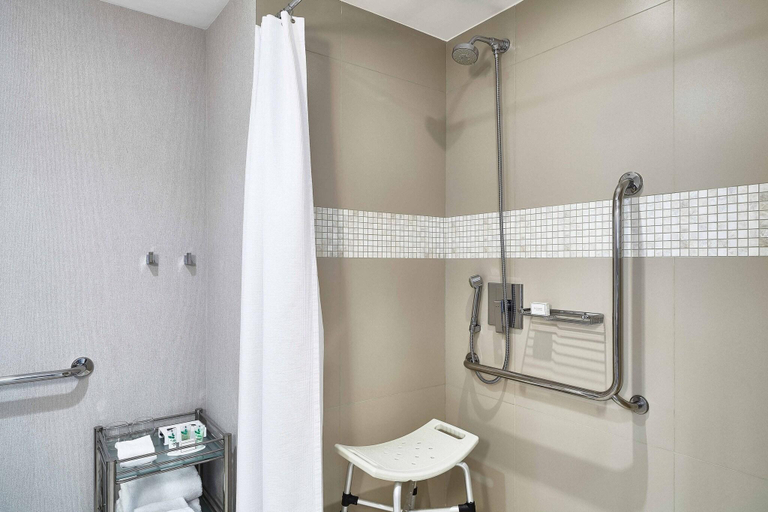 Bathroom 5, Courtyard Marriott Rio de Janeiro Barra da Tijuca, Rio de Janeiro