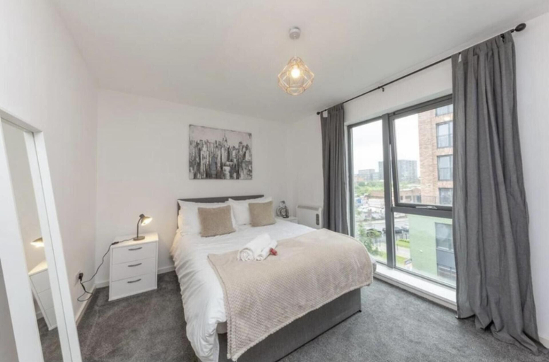 Bedroom 2, Novanest Salford Apartment, Manchester