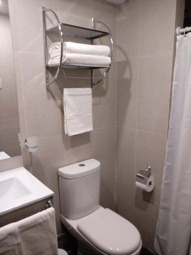 Bathroom 3, Hotel Elisa Cole, Santiago