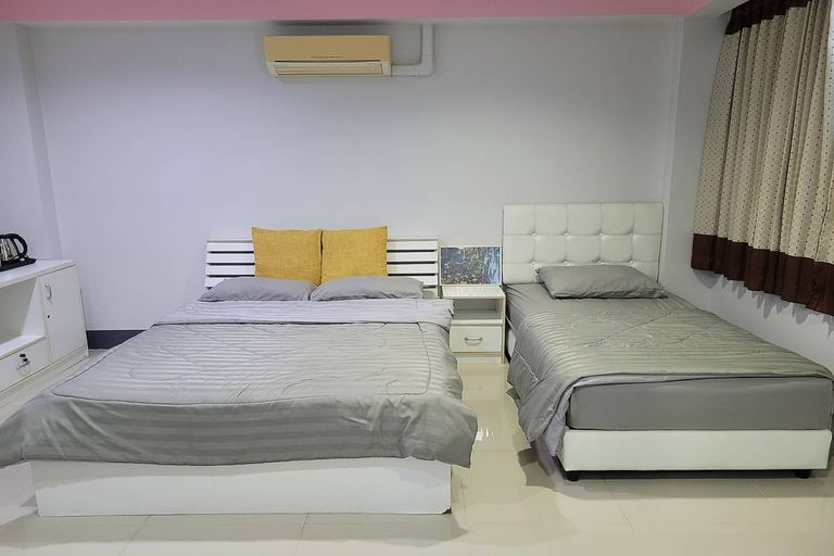 Bedroom 15