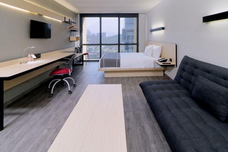 Bedroom 2, City Plus By Marriott Monterrey Galerias, Monterrey