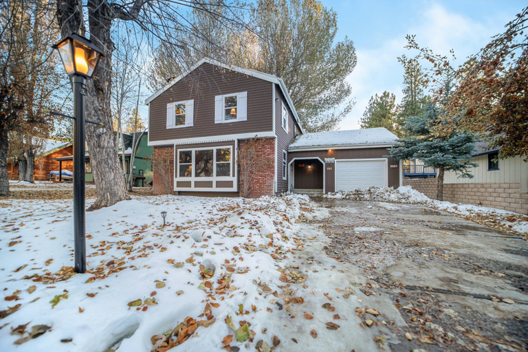 Exterior & Views 2, Trail Blazer Family Cabin #461, San Bernardino