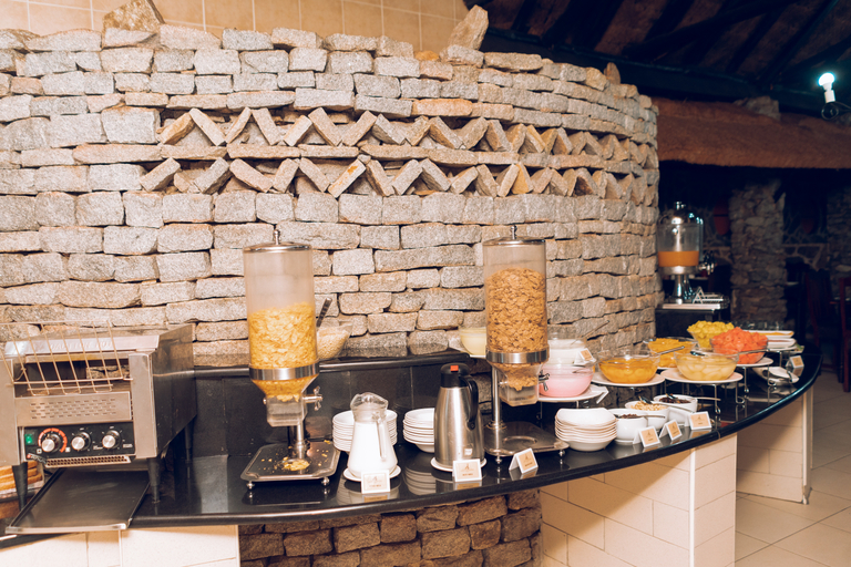 Food & Drinks 5, Great Zimbabwe, Masvingo