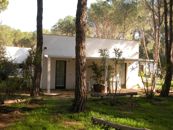 Exterior & Views 1, Spinnaker, Oristano