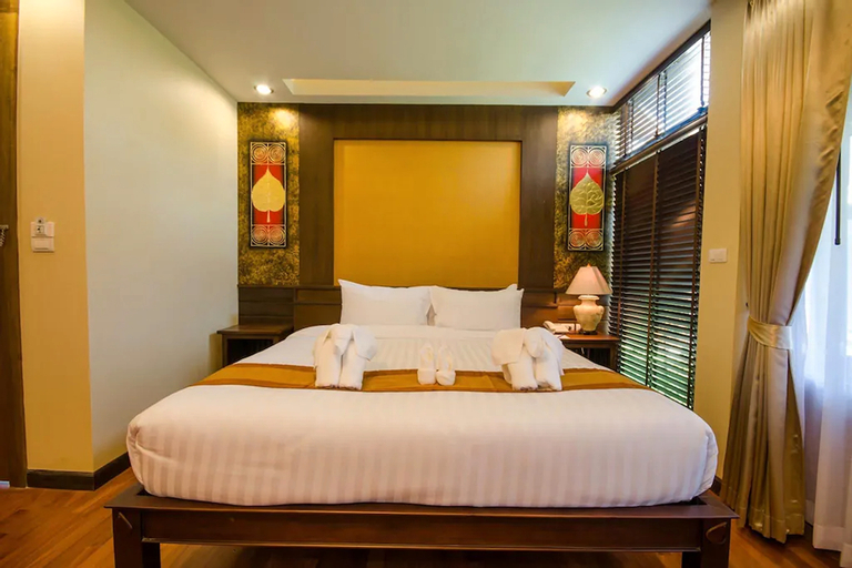 Bedroom 16