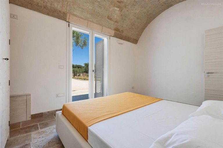Room 4, 496 La Serrazza in Pescoluse Posto Vecchio, Lecce
