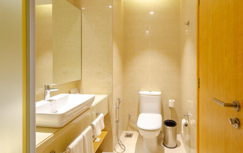 Bathroom 5, FOUR POINTS BY SHERATON CHENNAI OMR, Kancheepuram