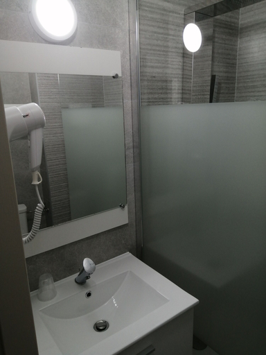 Bathroom 2, Relais Arc en Ciel Hôtel, Haut-Rhin
