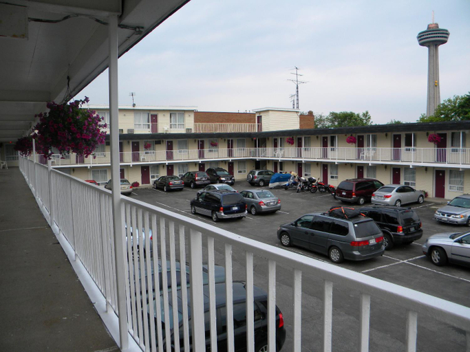 Others 5, Fairway Inn by the Falls, Niagara