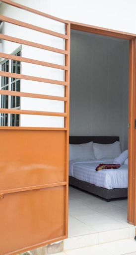 Bedroom 3, Sammy hoomesaty, Kinta
